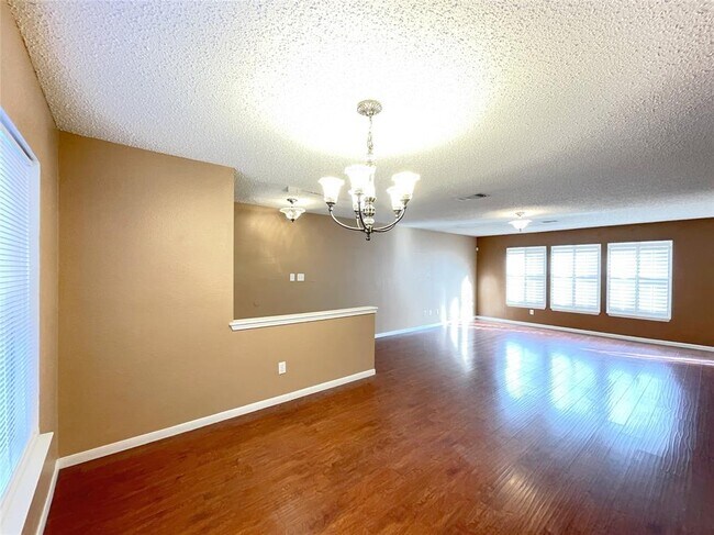 Photo - 2516 Stapleford Dr