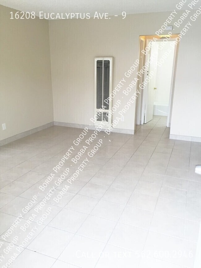 Photo - 16208 Eucalyptus Ave Unidad 9