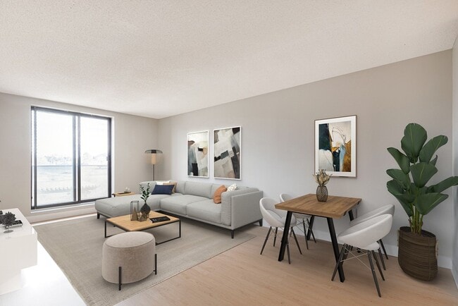 Photo - Parkside Tower