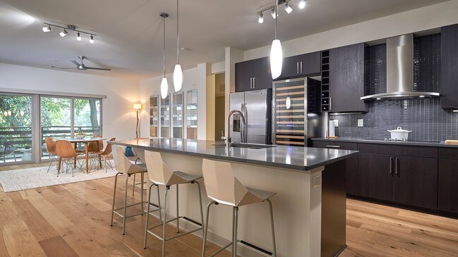 Photo - Greenview on Barton Creek