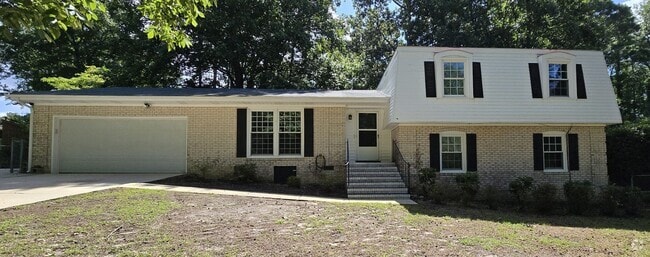 Building Photo - 209 Waxhaw Dr Rental