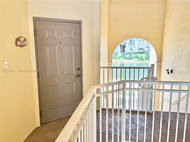 Photo - 10850 NW 89th Terrace Unit 210-5