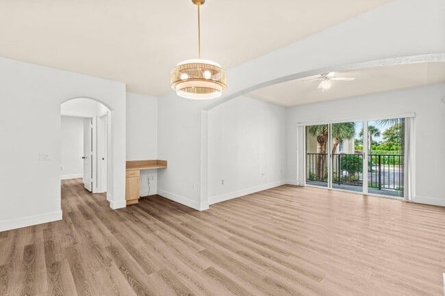 Photo - 1503 Belmont Pl
