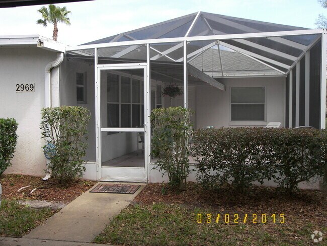 Building Photo - 2/2 with Den/Florida Room Royal Oak Estates Rental