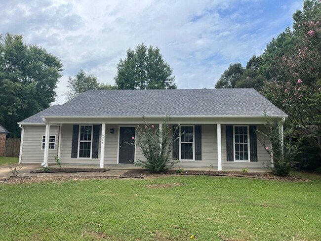 Renovated 3 Bedroom 2 Bath Apartments for ... - Renovated 3 Bedroom 2 Bath Apartments for ...