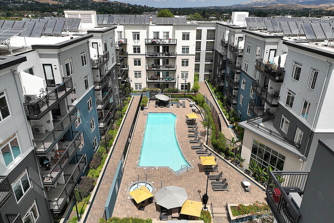 Building Photo - Connolly Station