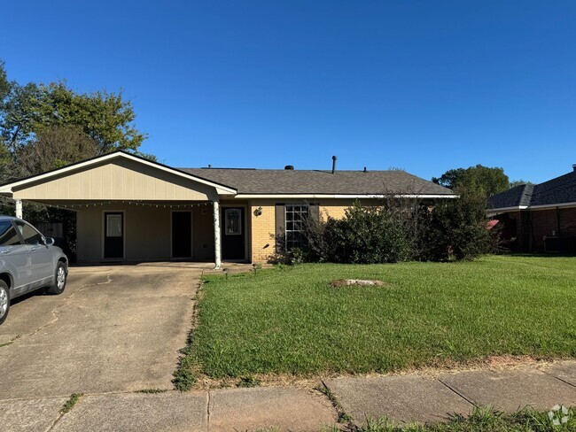 Building Photo - Beautiful 3 Bedroom Home in South Bossier