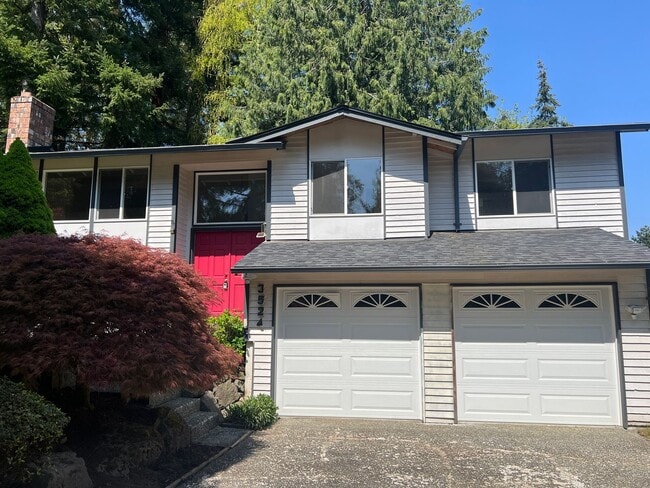 Photo - 4bd/2.75ba Bellevue Home