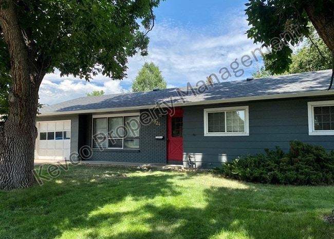 Building Photo - Awesome Four Bedroom Home by CSU Campus!