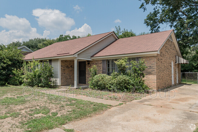 Building Photo - 3225 Milan Dr Rental