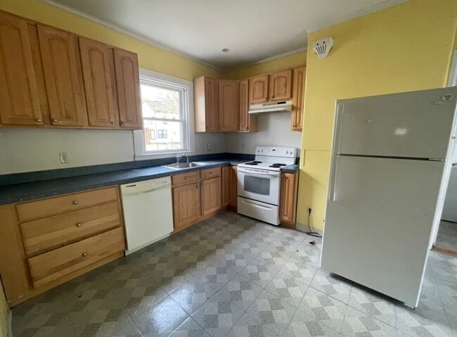 Photo - 84 Walker St Unit 1