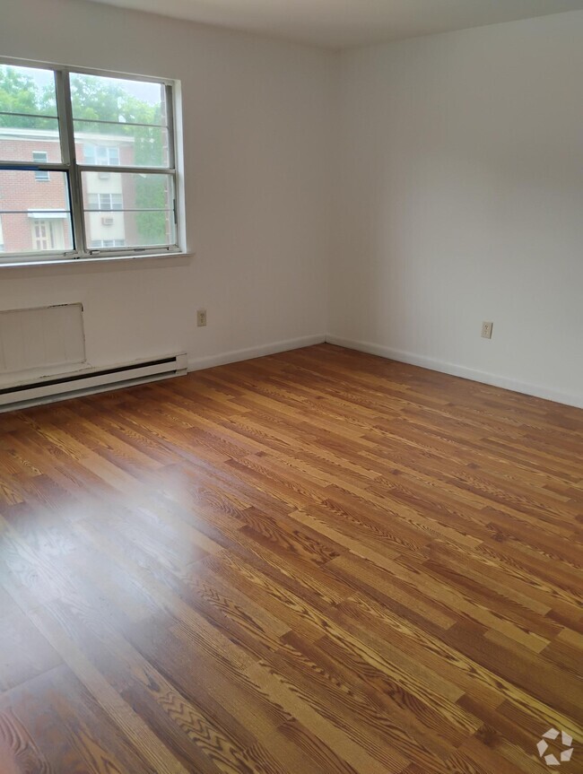 Building Photo - 41 Belair Dr Unit 41 Rental