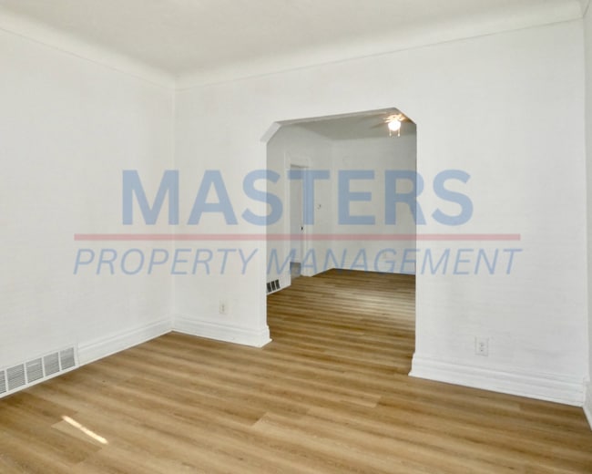 Photo - 225 Palmer St
