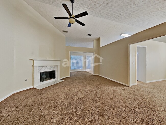 Photo - 1735 Westfield Ct