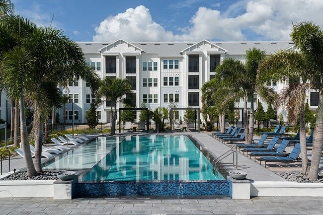 Photo - Origin at Shingle Creek