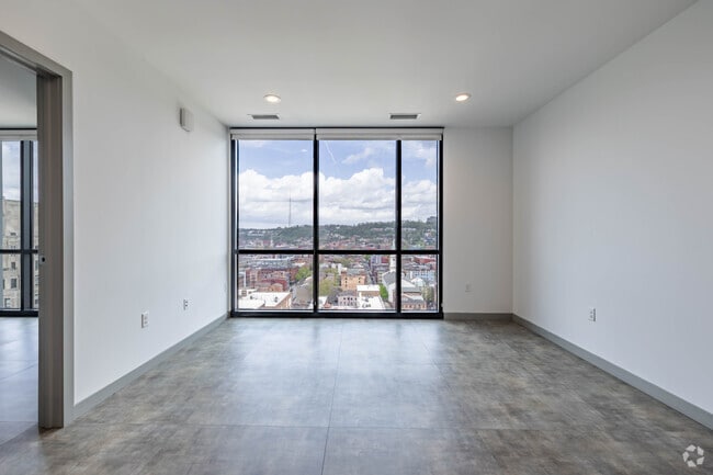1BR, 1BA - 816SF - Living Room