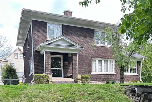 Photo - 721 S Fess Ave