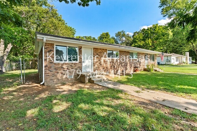 Photo - N College Duplex Unit 703
