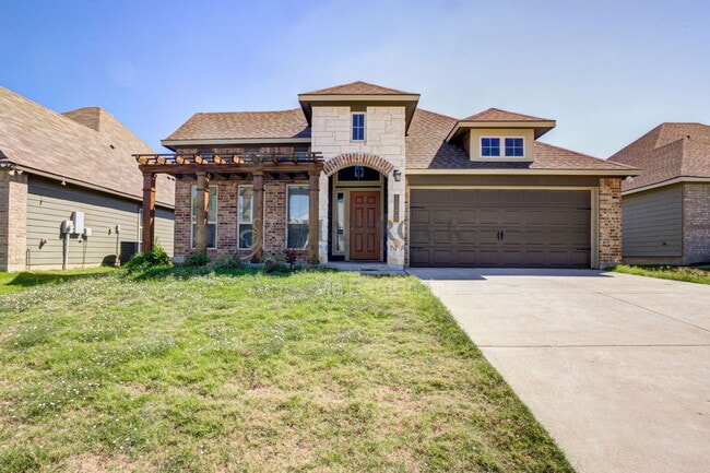 Building Photo - 10225 Biltmore Dr Rental