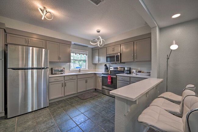 Photo - 224 E Kelly Park Rd Unit SI ID1545960P