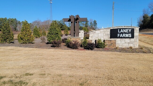 Photo - 207 Maggys Wy