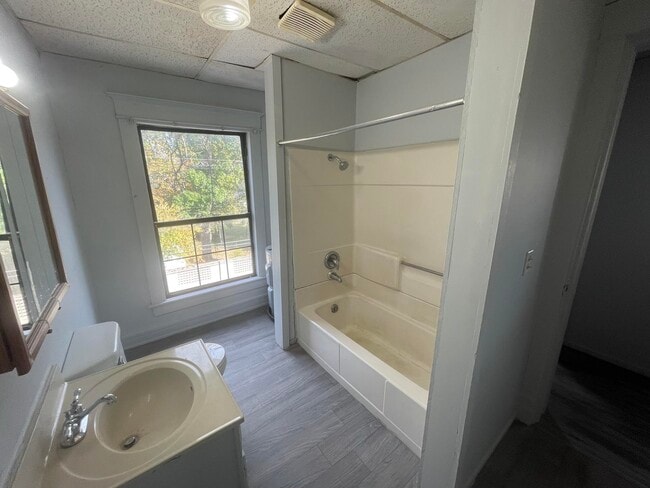 Photo - 425-3D Vermilion-N