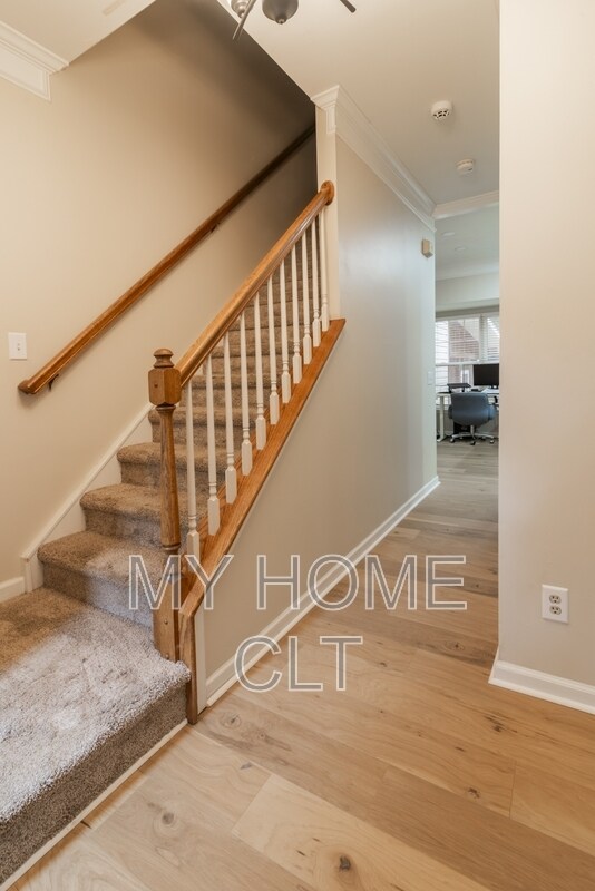 Photo - 10029 Dauphine Dr