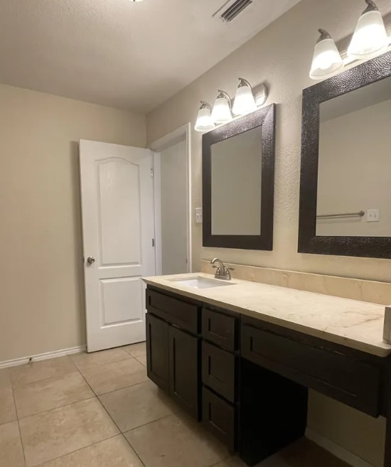 Photo - 4011 Aidin St