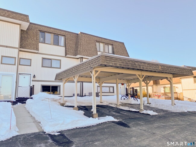 Photo - 29 Salmon Run Unit 29