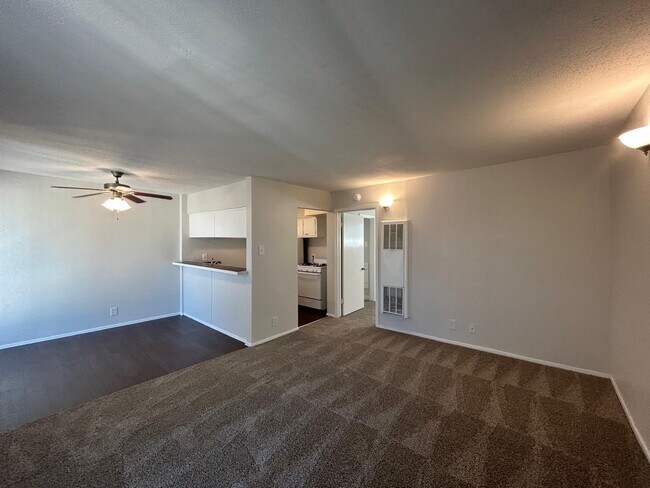 Photo - 3629 N MacGregor Way Unit 11