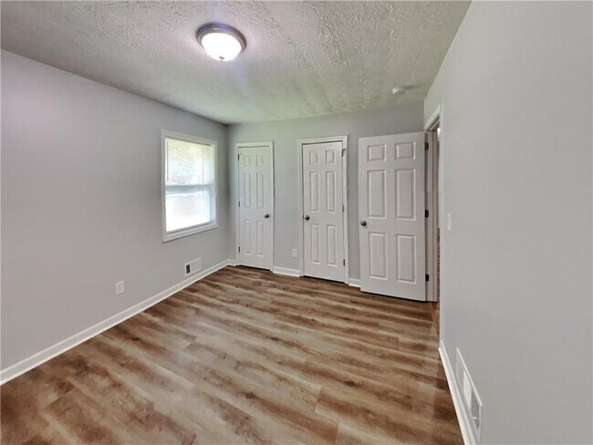 1957 Westley Dr