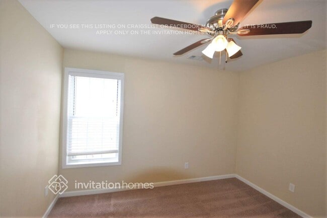 Photo - 785 Parc River Blvd