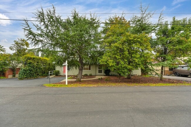 Photo - Charming 3 Bedroom, 2 Bath Home Close to Town