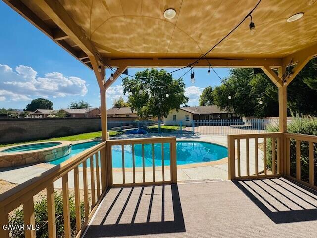 Photo - 42636 Roadrunner Way