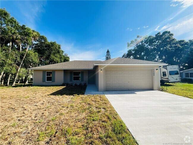 Building Photo - 7702 Lakeland Blvd Rental