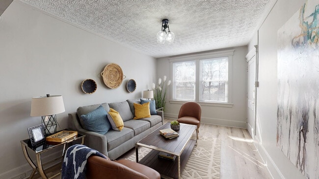 Luxury Unit Living Room