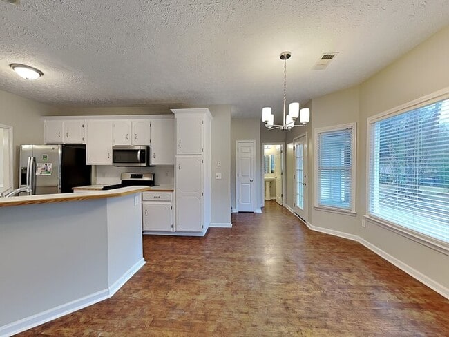 Photo - 1003 Smithwyck Dr