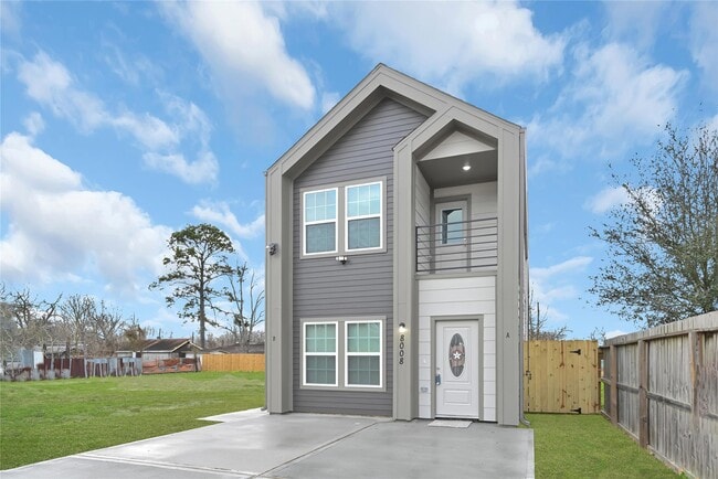 Photo - 8004 Birmingham St Townhome