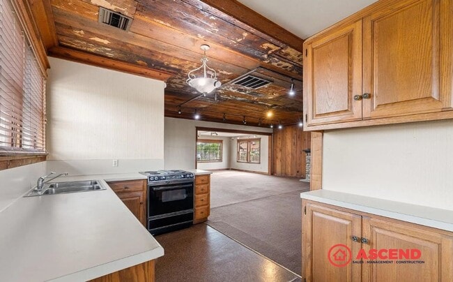 Photo - 400 E Belle Terrace Unit Front House