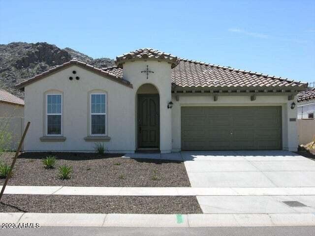Building Photo - 609 E Pearce Rd