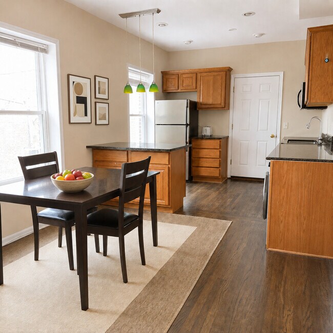 Photo - 1626 W Farwell Ave Unit 3F