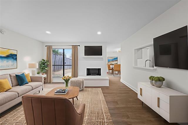 Photo - 2905 Nova Dr