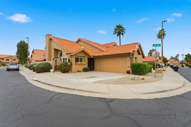 Photo - Fully Furnished Scottsdale Home with Bonus Room & 2-Car Garage