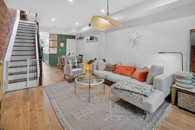 Photo - Classic DC charm and Modern Upgrades!