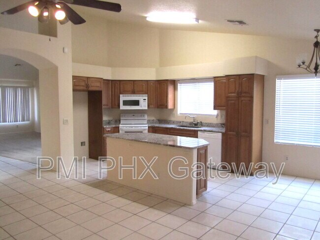 Photo - 6702 N 89th Ave