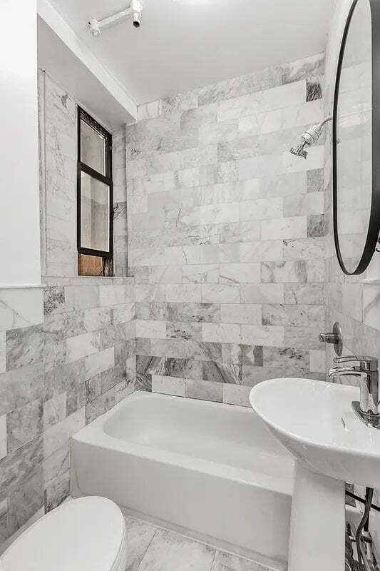 Photo - 303 Broome St Unit 2