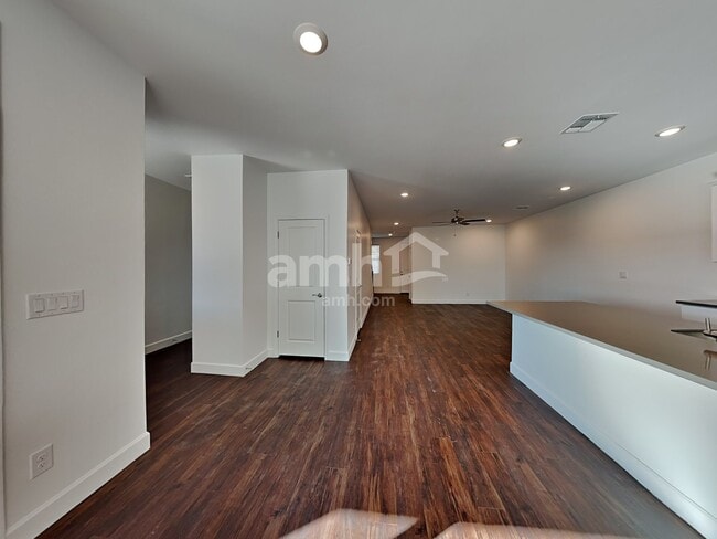 Photo - 6119 W Calle Bilboa