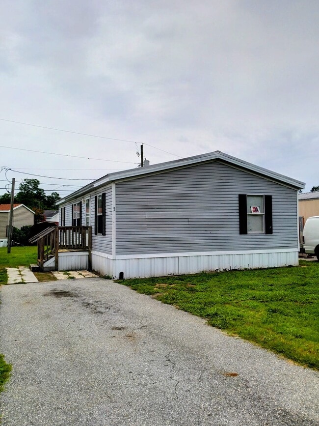 Photo - 9901 E Fowler Ave