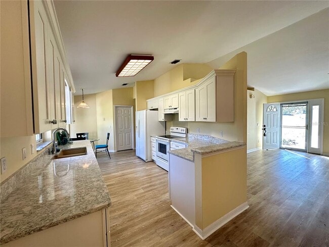 Photo - 5261 SE 15th Ave