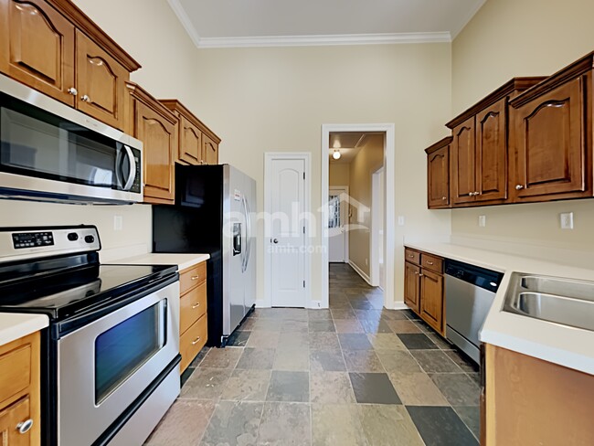 Photo - 2927 Keeley Cv